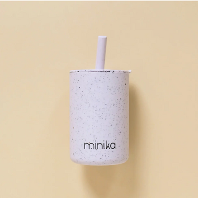 Minika | Straw cup with lid - Plumme Box