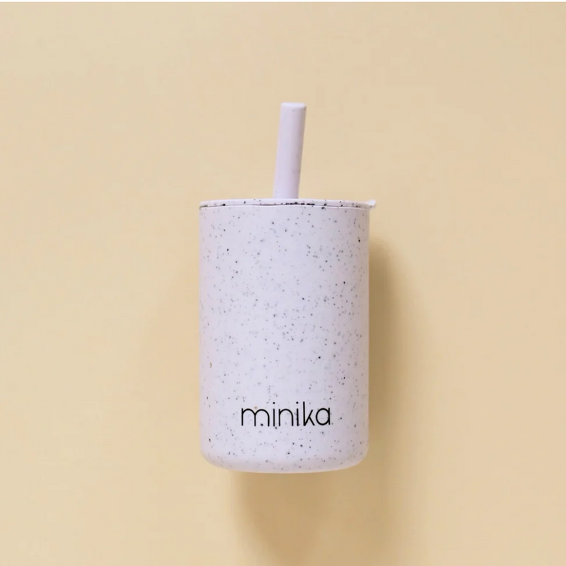 Minika | Straw cup with lid - Plumme Box