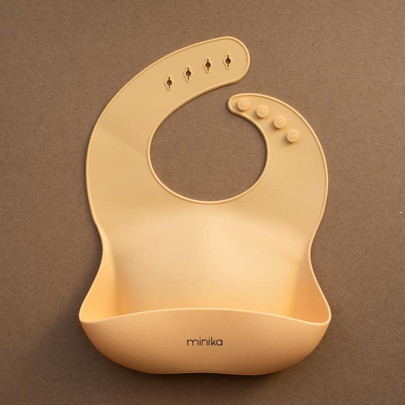 MINIKA Silicone Bib