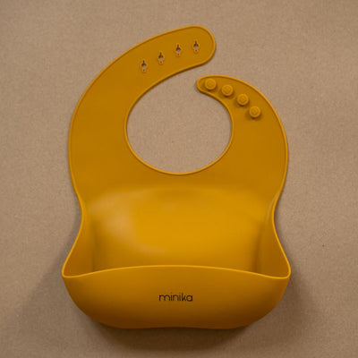 MINIKA Silicone Bib