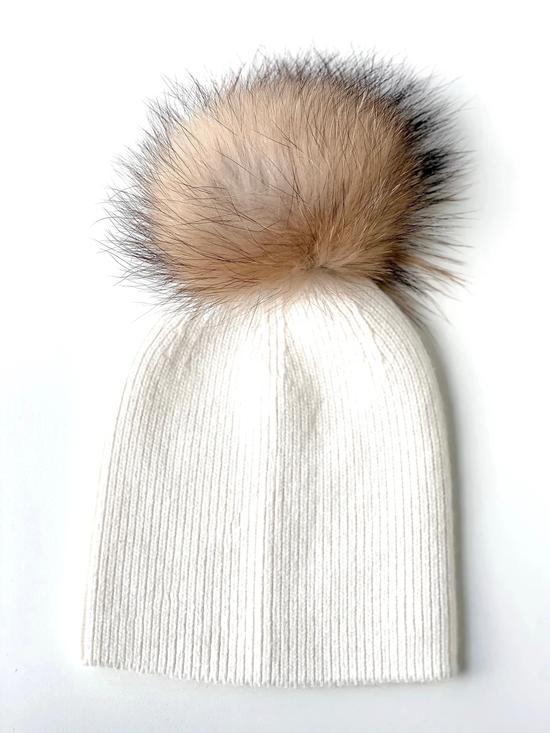 Pom Pom Fur Toque