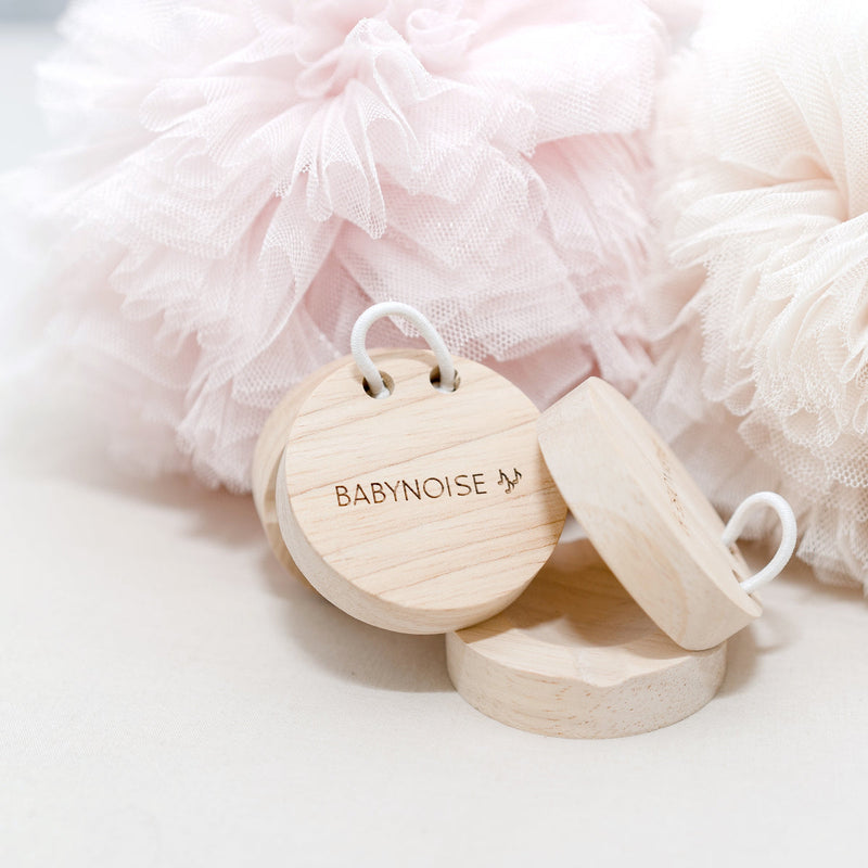 Babynoise | Castanets - Plumme Box